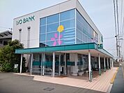 伊予銀行垣生支店 500m