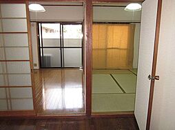居間