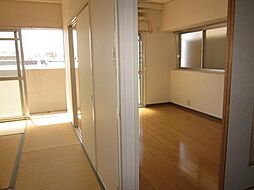居間