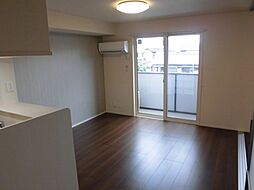 マルカート 2階2LDKのリビング/ダイニング