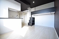 アルト生石 3階ワンルームのリビング/ダイニング