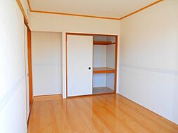 セジュール和泉B棟 1階3DKのリビング/ダイニング