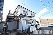 駐車場は1台となります。