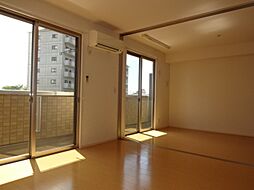 ルミエール朝生田 2階2LDKのリビング/ダイニング