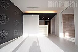 ヴェッセル持田 4階2LDKのリビング/ダイニング