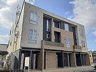 愛媛県松山市空港通3丁目：物件画像／株式会社レーベントラスト　ミニミニFC松山店