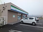 ファミリマート和気店 650m