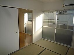 居間