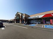 フジ夏目店 2100m