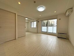 札幌市営東西線 西18丁目駅 徒歩1分の賃貸マンション 10階2LDKのリビング/ダイニング