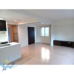 札幌市営南北線 さっぽろ駅 徒歩9分の賃貸マンション 4階3LDKのリビング/ダイニング