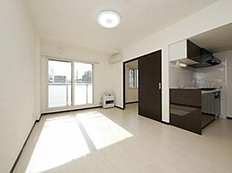 札幌市営南北線 幌平橋駅 徒歩5分の賃貸マンション 2階1LDKのリビング/ダイニング