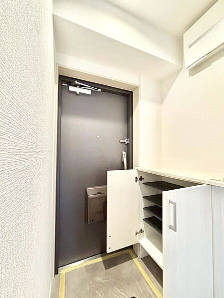 設備「無料オンライン相談」受付中!たっぷり収納できるシューズボックス