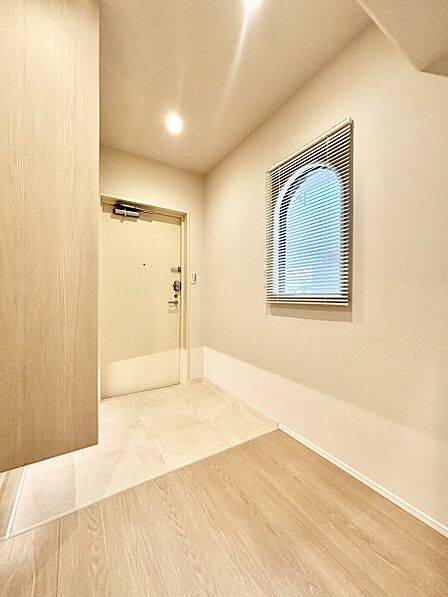 家族の帰宅やお客様をあたたかく迎える玄関