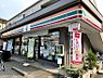 周辺：コンビニ 100m セブン-イレブン 柳橋店