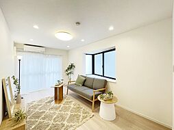 セザール上井草 3DKのリビング/ダイニング