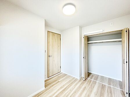 内装「無料オンライン相談」受付中!収納が充実しているので居住スペースを広々使えます
