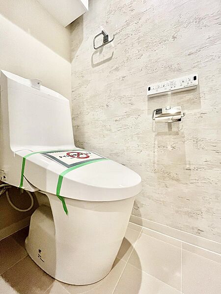 トイレを拡大表示