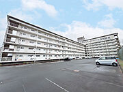 メイン駐車場　北