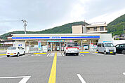 ローソン-美作湯郷温泉店 3000m