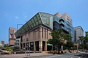 博多リバレインモールby　TAKASHIMAYA 徒歩9分。 650m