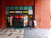 ドトールコーヒーショップ博多呉服町店 徒歩6分。 450m