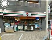 セブンイレブン福岡赤坂南店 徒歩2分。 120m