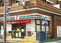 セブンイレブン福岡六本松店 徒歩2分。 160m