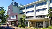 千代ヶ丘小学校 770m