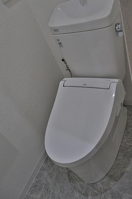 清潔で心地よいトイレ空間が、毎日の生活をより快適にしてくれます。