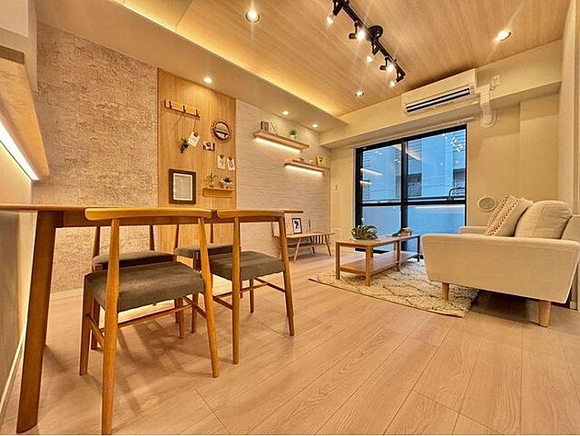 リビング/ダイニング NICEアーバン池袋山手通り 3階/301