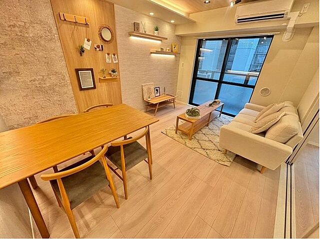 リビング/ダイニング NICEアーバン池袋山手通り 3階/301