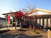 手城郵便局まで800m