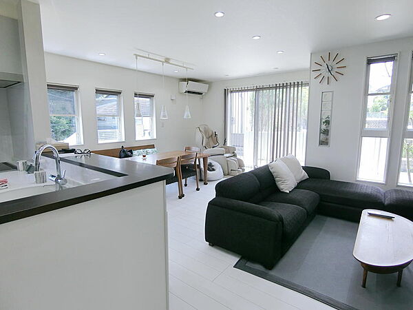 リビング/ダイニング