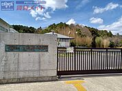 伊賀市立上野南中学校 6572m