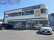 ファミリーマート伊賀上野あかもん店 486m