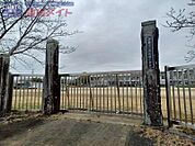 伊賀市立西柘植小学校 512m