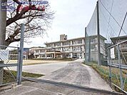 伊賀市立三訪小学校 523m