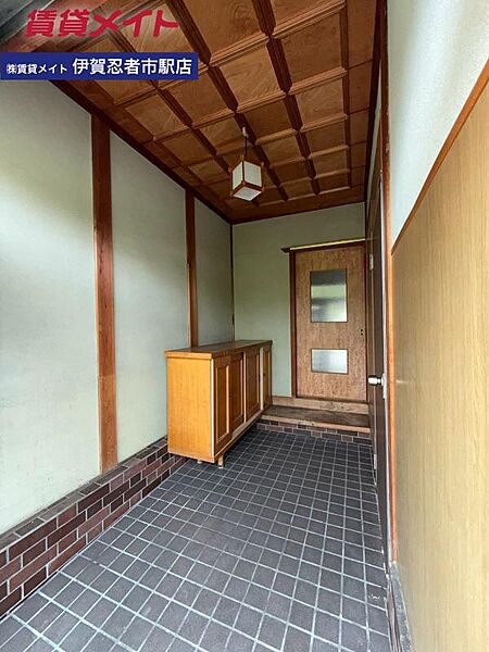 玄関