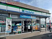 ファミリーマート伊賀下柘植店 875m