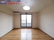 掲載写真は別部屋写真となります。