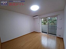 スターレジデンス西明寺Ｂ 1階1Kのリビング/ダイニング