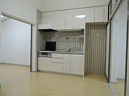 居間