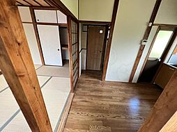 居間