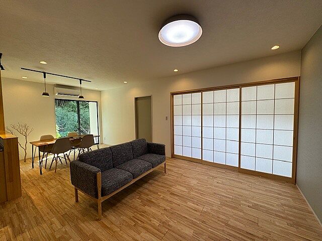 リビング/ダイニング 北九州市小倉南区朽網東6丁目