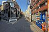 その他：敷地西側の前面道路（南側から）