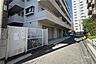 その他：敷地の東側前面道路（南側から）
