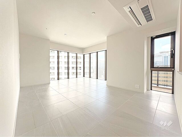 リビング/ダイニング パークタワー西新宿 39階/-