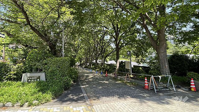 周辺 シャトー市ヶ谷 2階/-