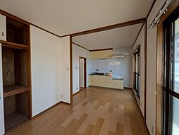 居間
